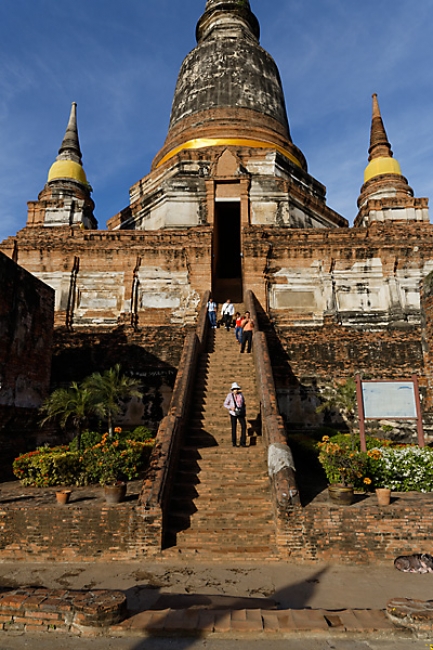 Wat Yai Chai Monkon-086